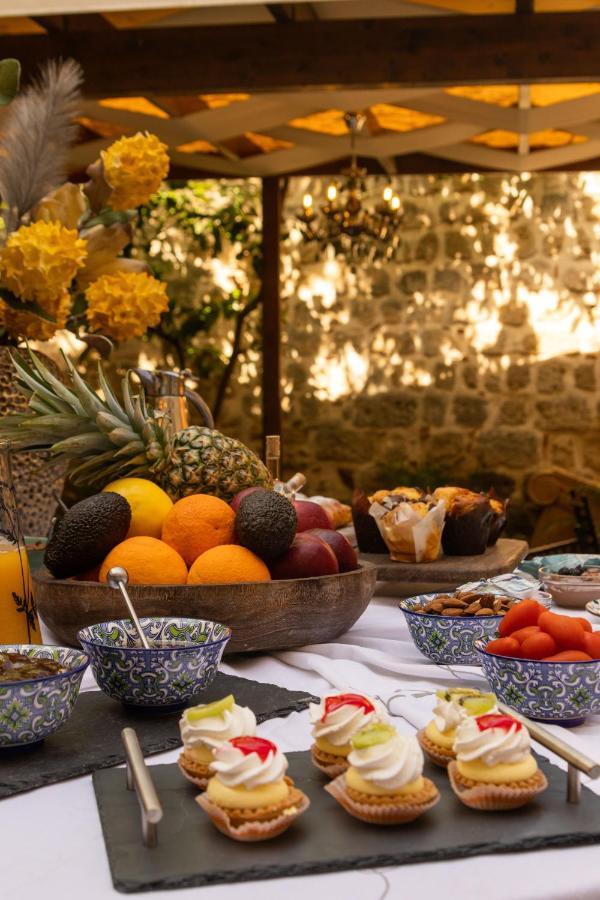 April Luxury Suites (Adults Only) Rhodes City エクステリア 写真